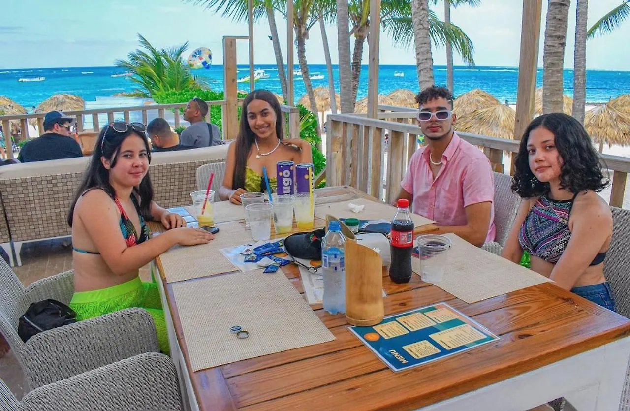 Hotel Vacation Studios With Rooftop Pool, Beach Club, Spa, Restaurants - Ducassi Collection - Playa Los Corales Punta Cana